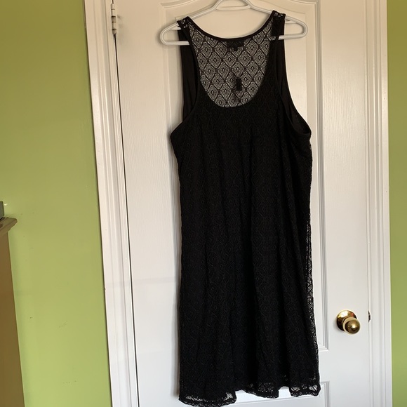 Plus Size Lace Dress - Black - Picture 2 of 6